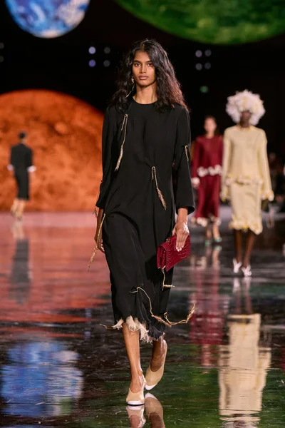 Look 22
